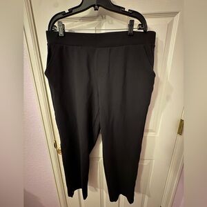 New 2T Torrid Classic Black Women's Trousers